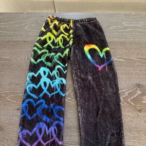 Girls Fleece black heart pajama pants elastic waist size medium from Denny's